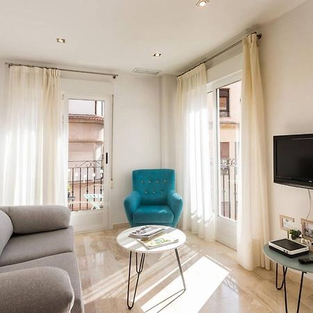 Family And Friends -Alicante Center Экстерьер фото