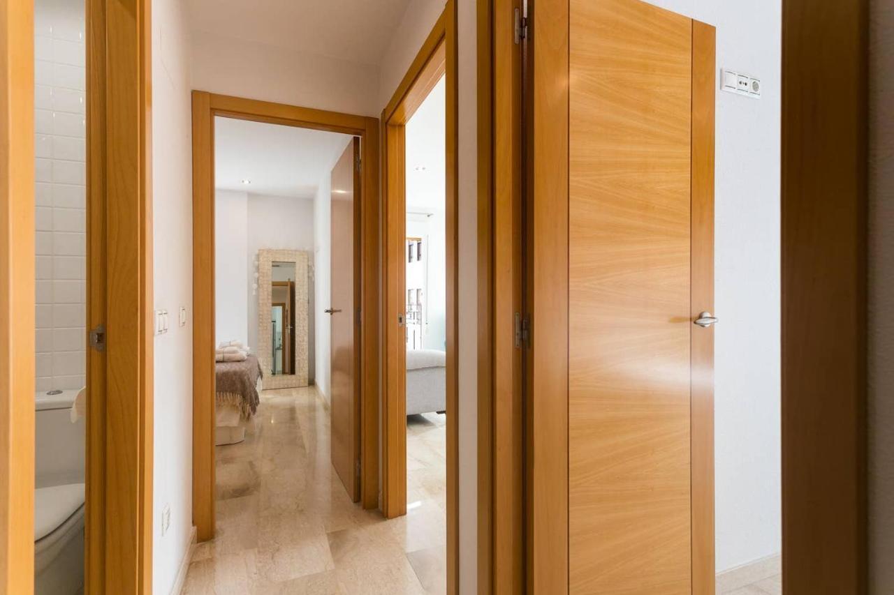 Family And Friends -Alicante Center Экстерьер фото